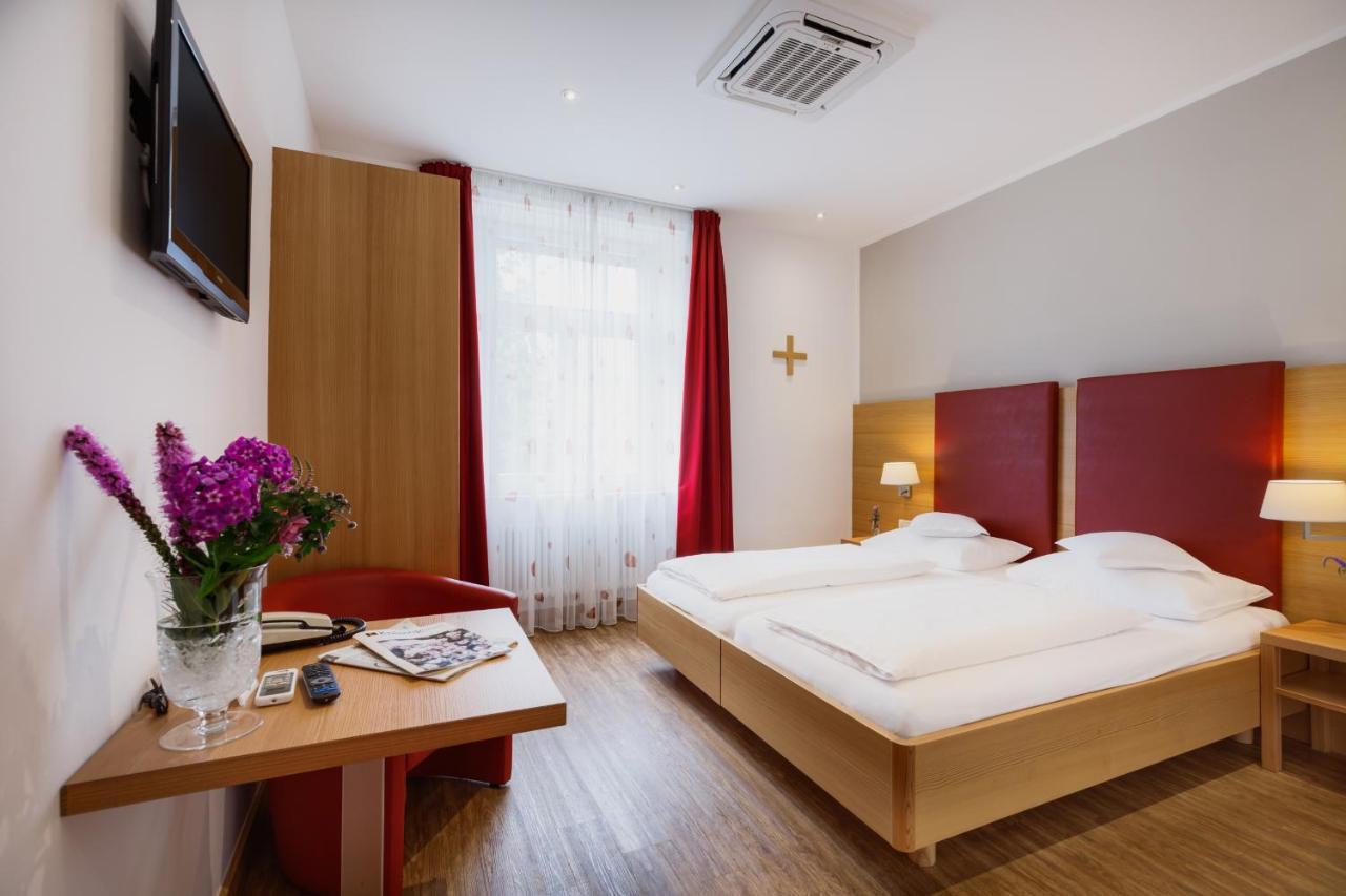 Hotel Kolping Merano Eksteriør billede