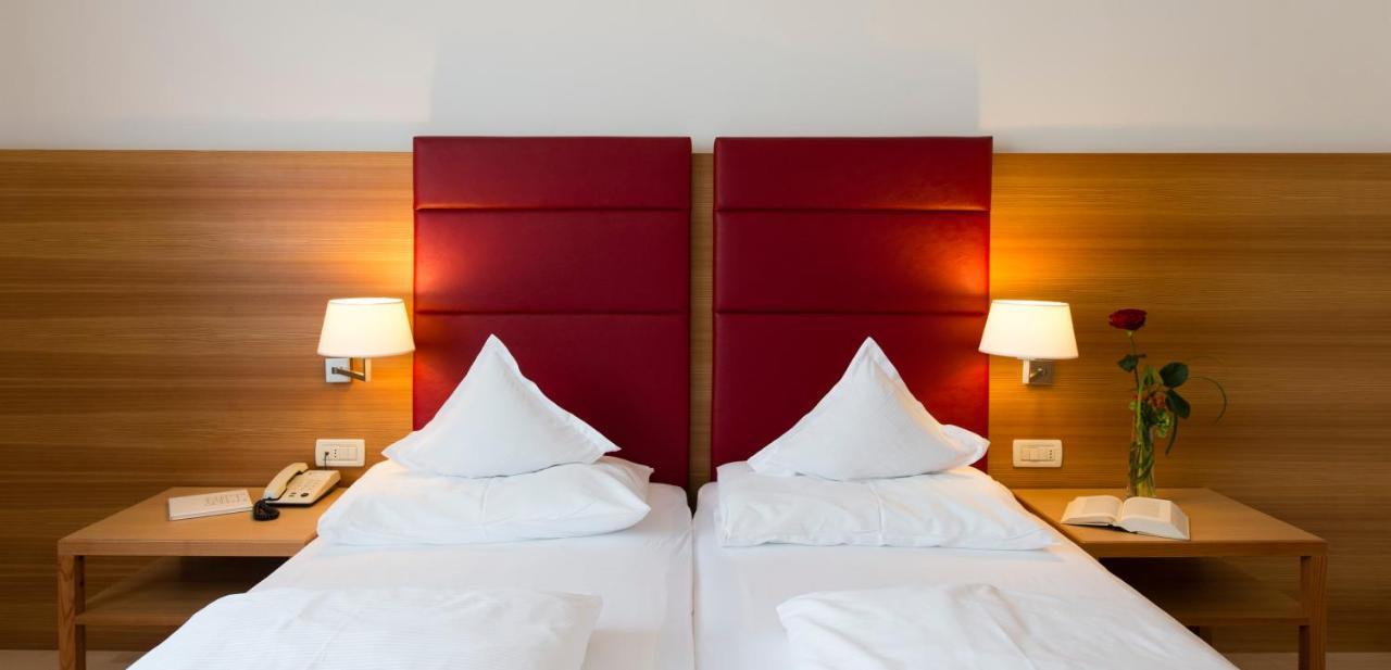 Hotel Kolping Merano Eksteriør billede